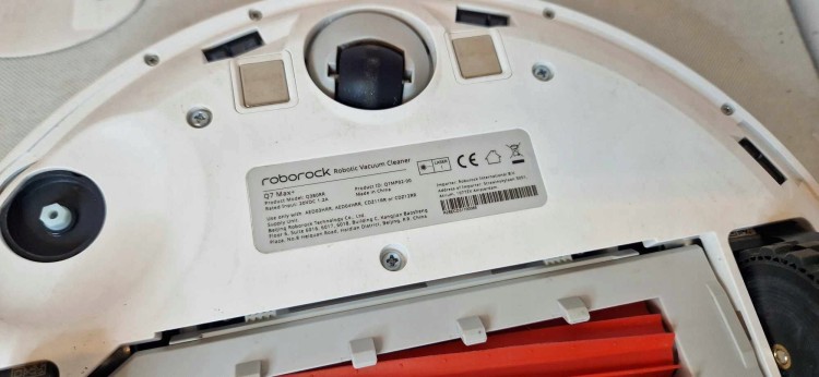 Robot-sprzatajacy-Roborock-Q7-Max-White-Moc-58-W