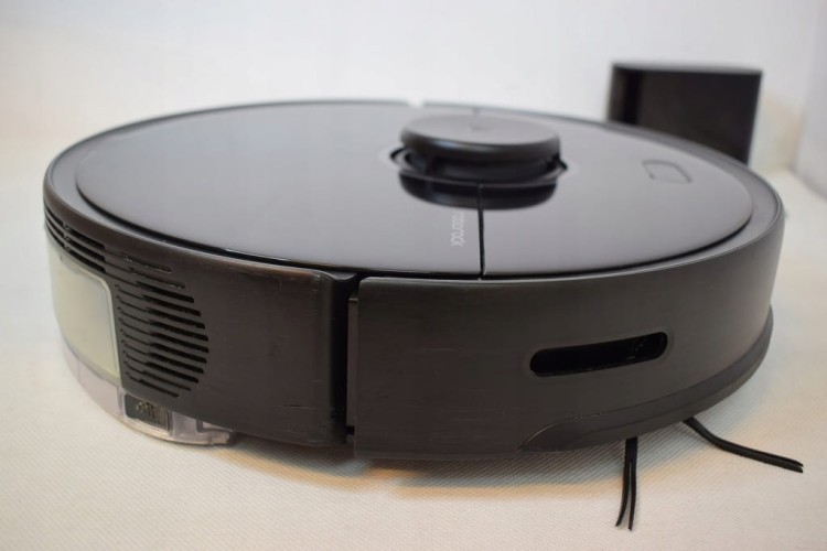 Robot-sprzatajacy-Roborock-S5-MAX-czarny-Moc-58-W