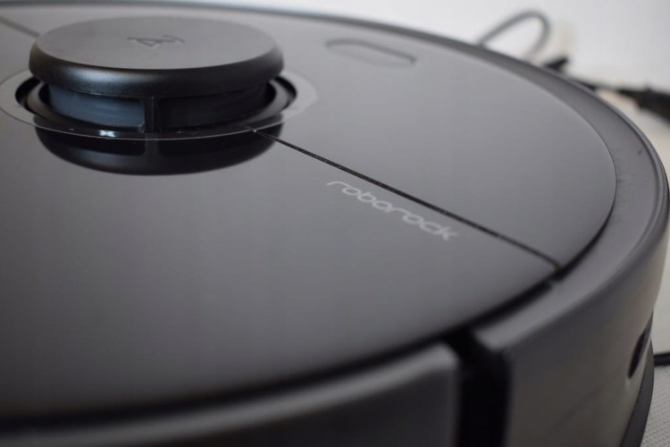 Robot-sprzatajacy-Roborock-S5-MAX-czarny-Pojemnosc-zbiornika-na-kurz-0-46-l