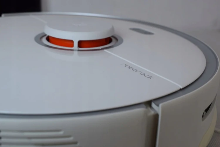 Robot-sprzatajacy-Roborock-S5-Max-bialy-Moc-58-W