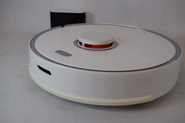 Robot-sprzatajacy-Roborock-S5-Max-bialy-Stan-opakowania-oryginalne