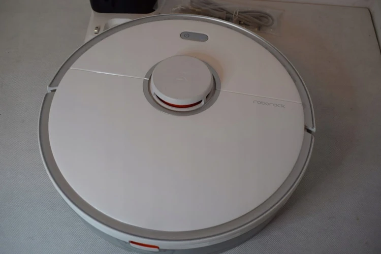 Robot-sprzatajacy-Roborock-S5-Max-bialy-Kolor-dominujacy-bialy