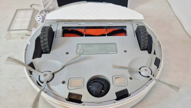 Robot-sprzatajacy-Roidmi-Eve-Plus-Robot-Vacuum-bialy-Czas-pracy-bezprzewodowej-150-min