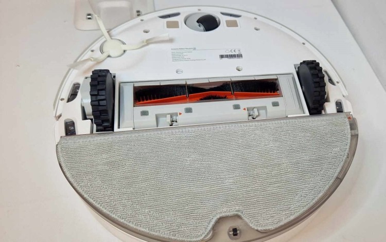 Odkurzacz-automatyczny-Dreame-D9-mop-Moc-40-W